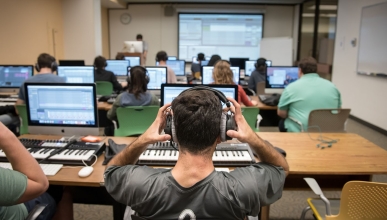 Oxy students in music class